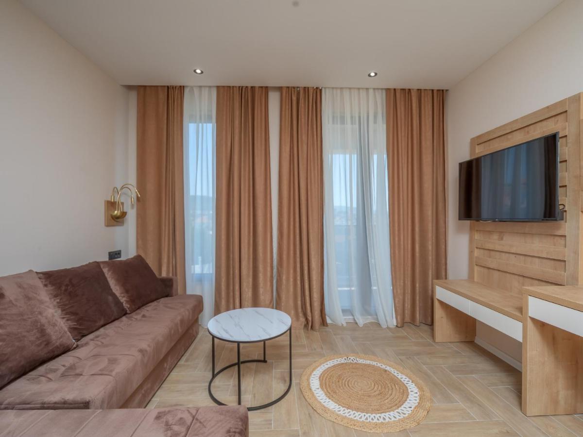 Hotel Diman Dobra Voda Exterior foto
